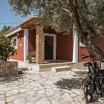 Çiftlik konaklama Lithies Farm *