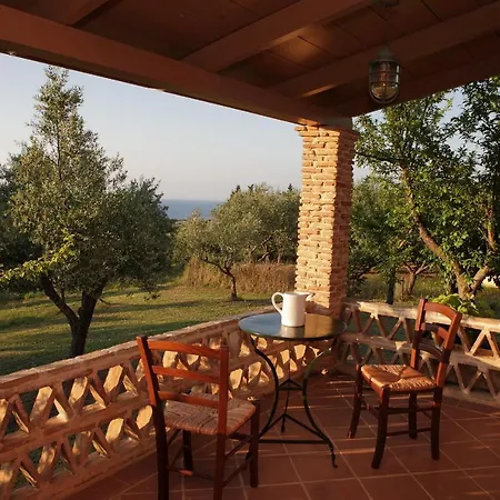 Lithies Farm Pensiune agroturistice Vasilikí