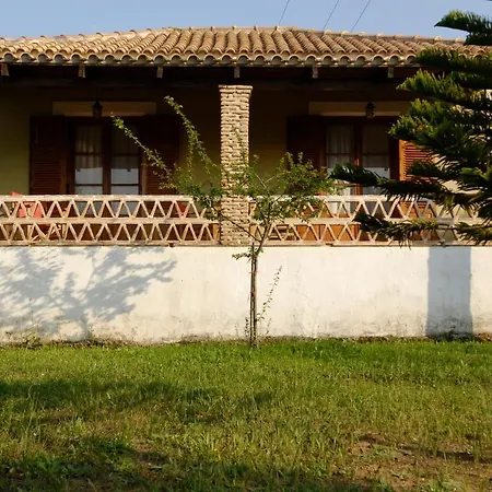 Lithies Farm Pensiune agroturistice Vasilikí