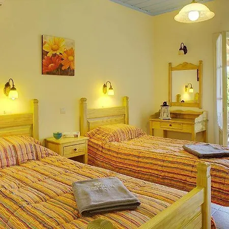 Lithies Farm * Vasilikos (Zakynthos)