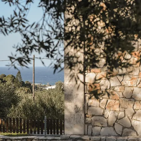Κατάλυμα σε φάρμα Lithies Farm Ανω Βασιλικος
