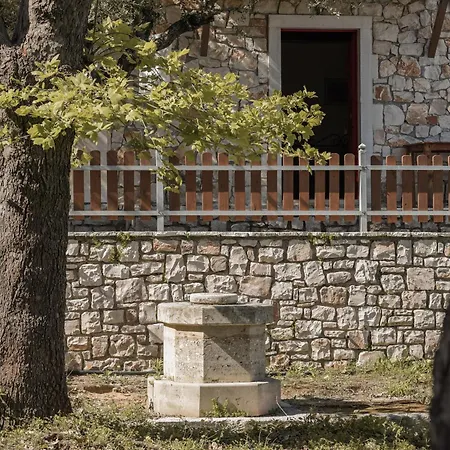 Lithies Farm Κατάλυμα σε φάρμα Ανω Βασιλικος