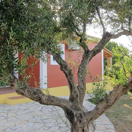 Lithies Farm בית חווה *